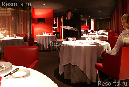 Hotel Cram 19